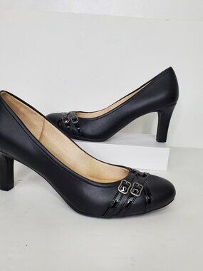 Life Stride Velocity with Memory Foam Black Closed Toe MICKIE Pumps Size 10M